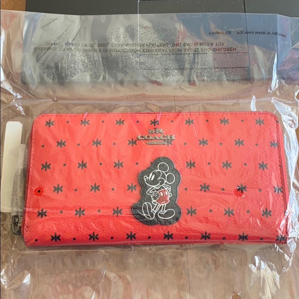 NWT Coach Mickey Mouse Bandana Print Accordion